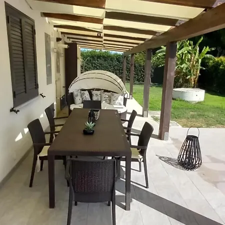 Elios Adriana With Pool By Casa In Mente Holiday home Lascari