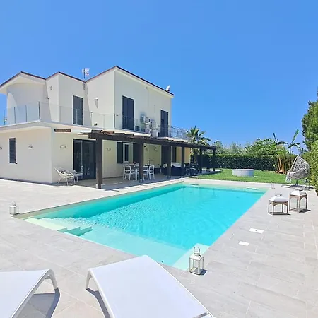 Elios Adriana With Pool By Casa In Mente Holiday home